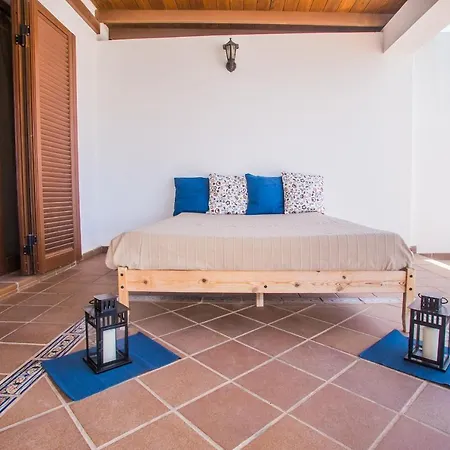 Ficus Villa Playa Blanca (Lanzarote)