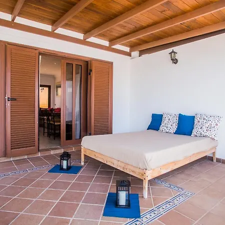 Ficus Villa Playa Blanca (Lanzarote)